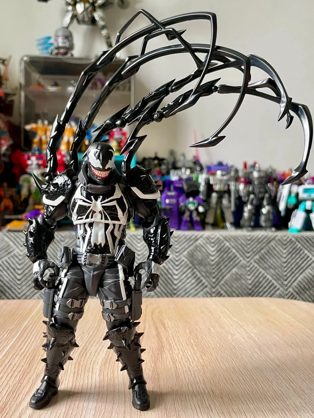 Agent Venom & Anti-Venom Spider-Man Action Figure – Premium 1/12 Scale PVC Collectible